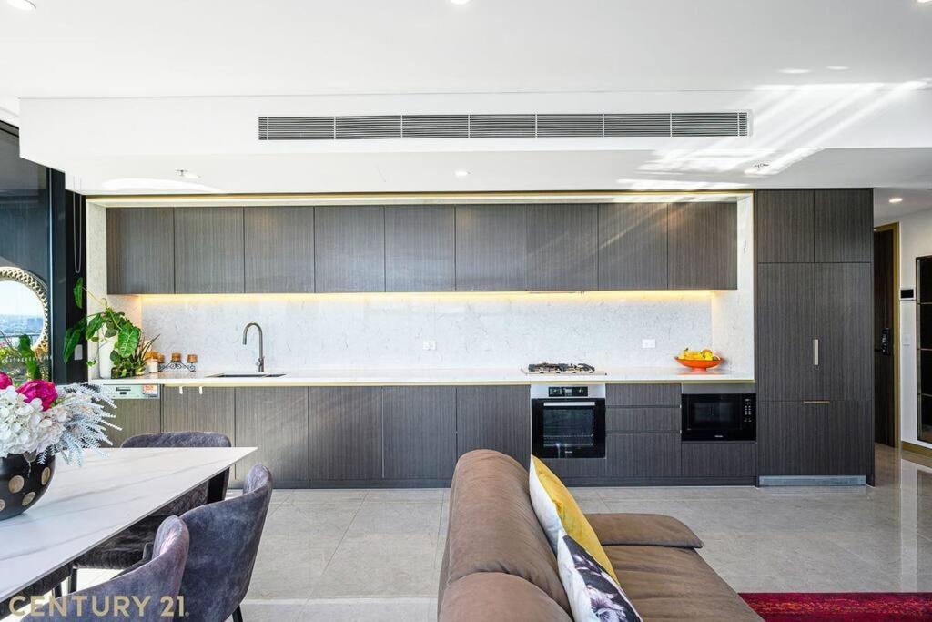 Premium 3bed Luxury With Infinity Pool & Gym Apartment